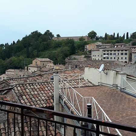 Porta Maia Urbino Exterior foto